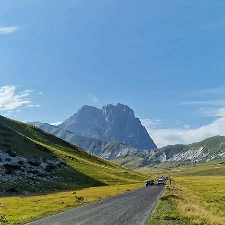 Apartament Casa Di Aria By Tramonti LʼAquila
