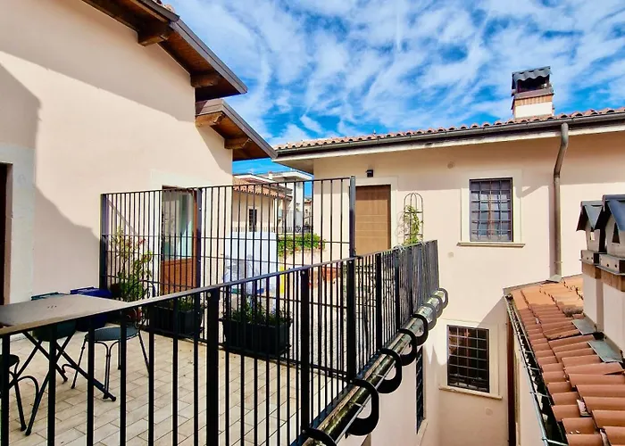 Casa Di Aria By Tramonti Apartamento LʼAquila